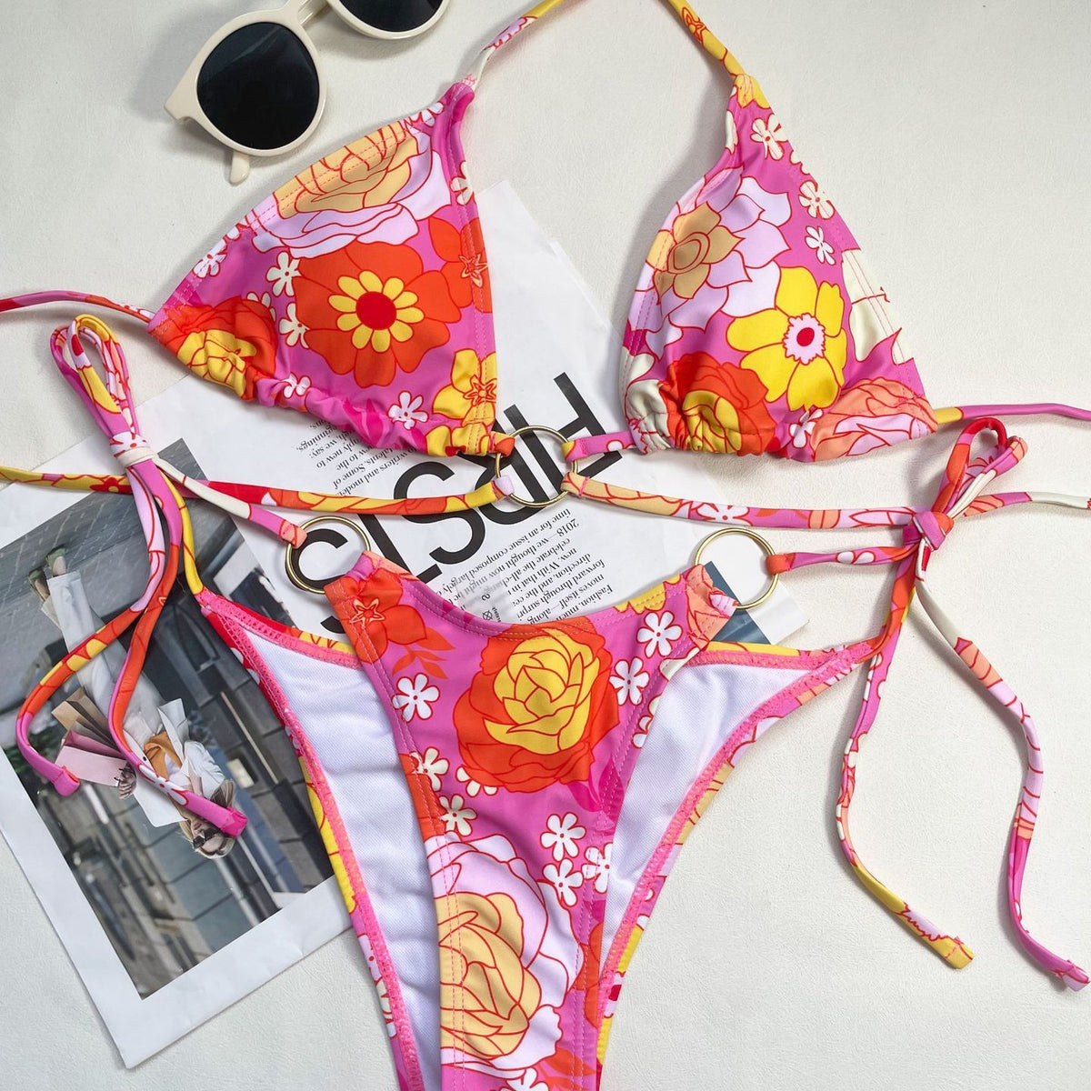 Ensemble de bikini imprimé à lacets Nova