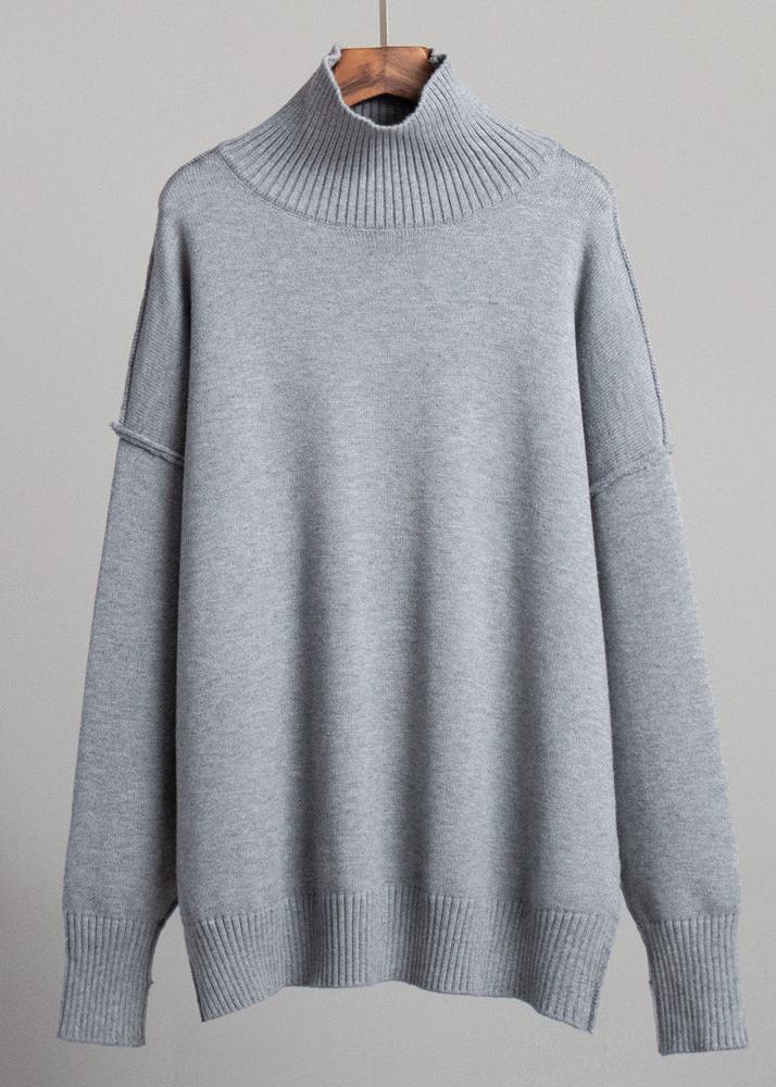 Modern Cozy Turtleneck Sweater - Timeless Comfort and Chic Design