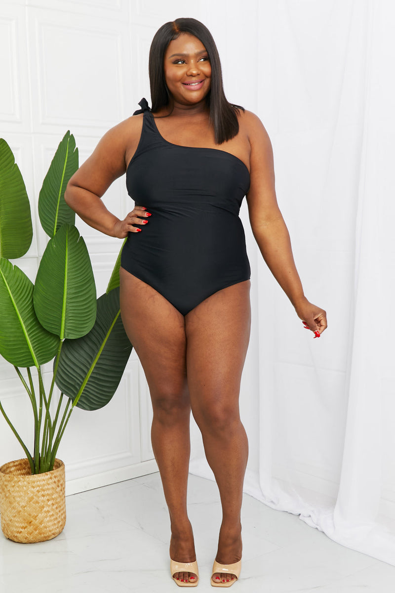 Maillot de bain une pièce asymétrique à une épaule Marisol