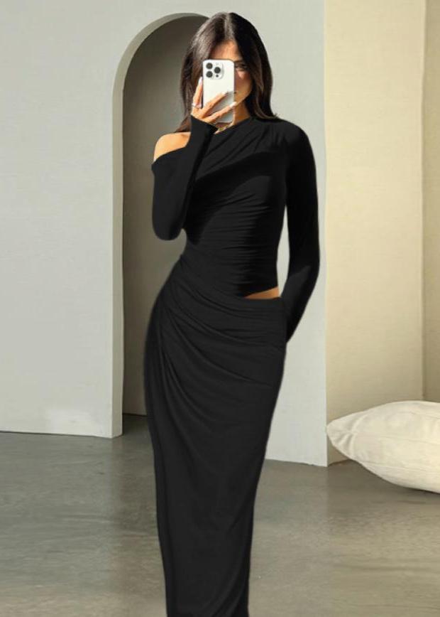 Elegant Asymmetrical Off-Shoulder Pleated Dress