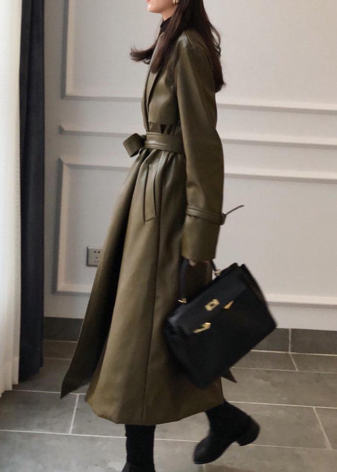 Trench-coat ceinturé en similicuir olive