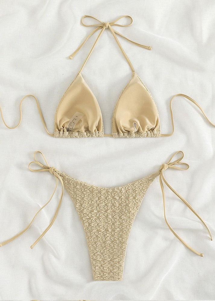 Ensemble de bikini texturé en sable