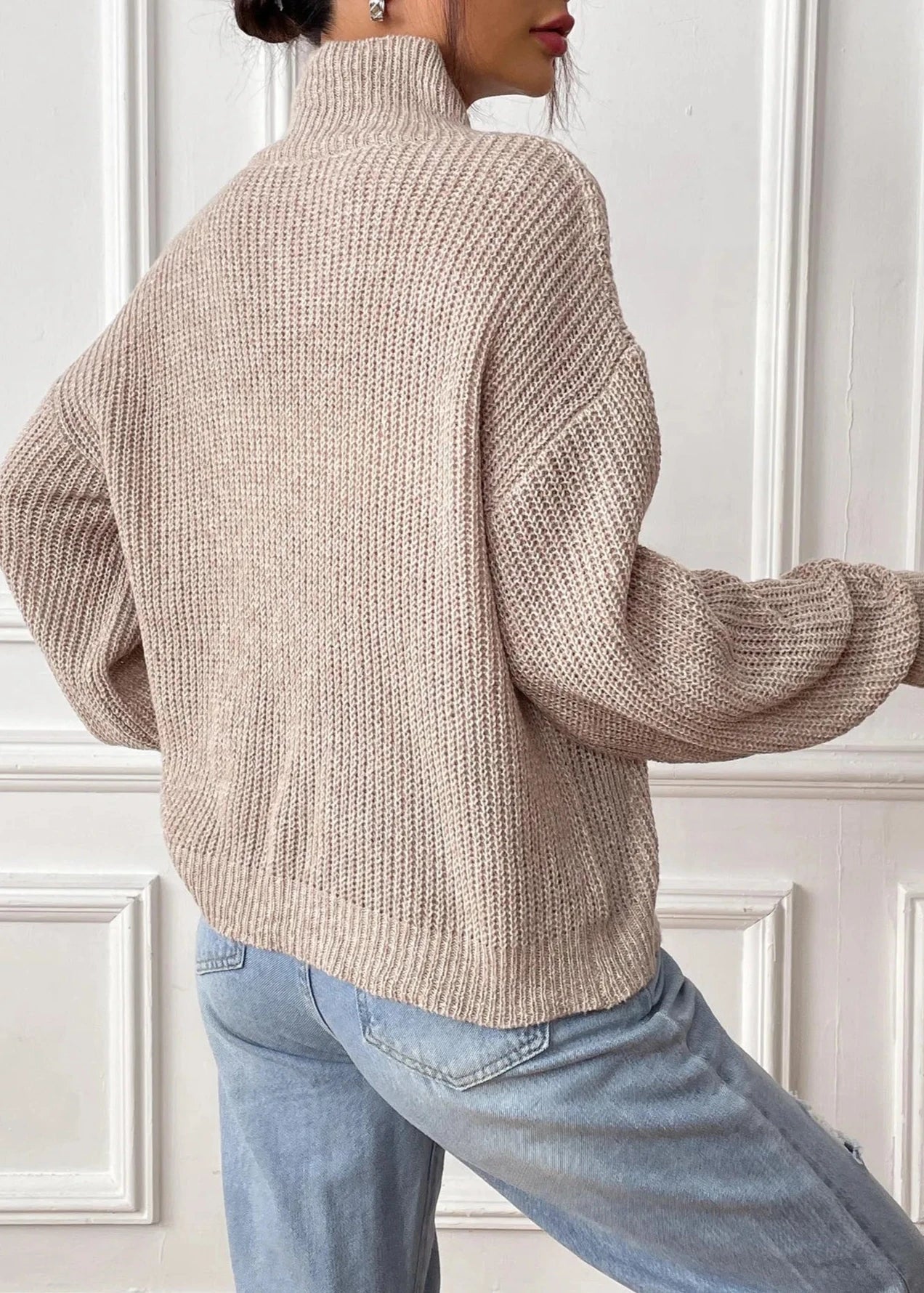 Heart Detail Half Turtleneck Pullover