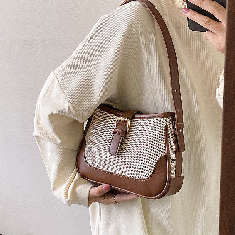 Vintage-Chic Shoulder Bag