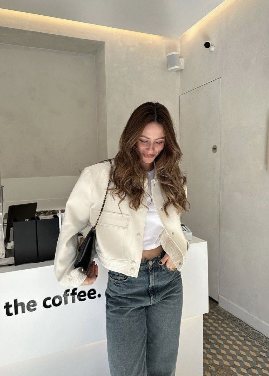 Ivory Frame - Minimalist Cropped Snap Jacket