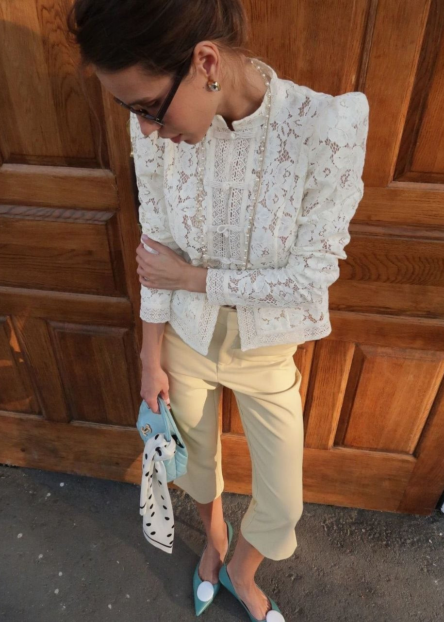 Amélie White Floral Lace Mandarin Collar Blouse