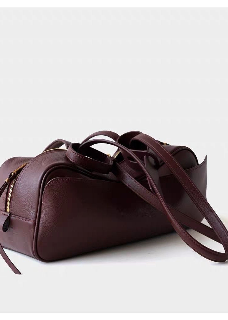 Bolso de Hombro de Cuero Bordeaux – Diseño Minimalista Estructurado